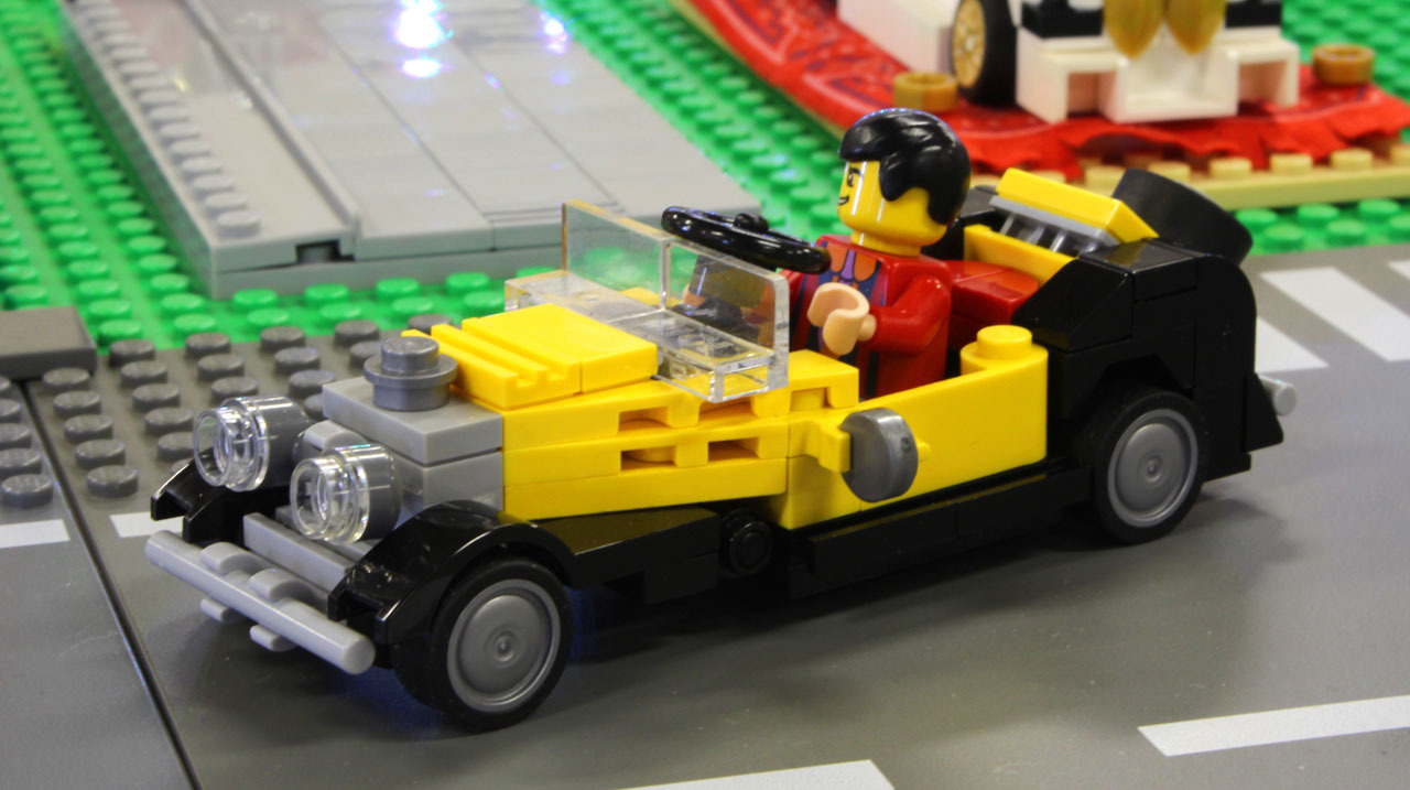 Lupin the IIIrd：世界一の大泥棒の愛車 - 4-Wide Lego Cars Blog