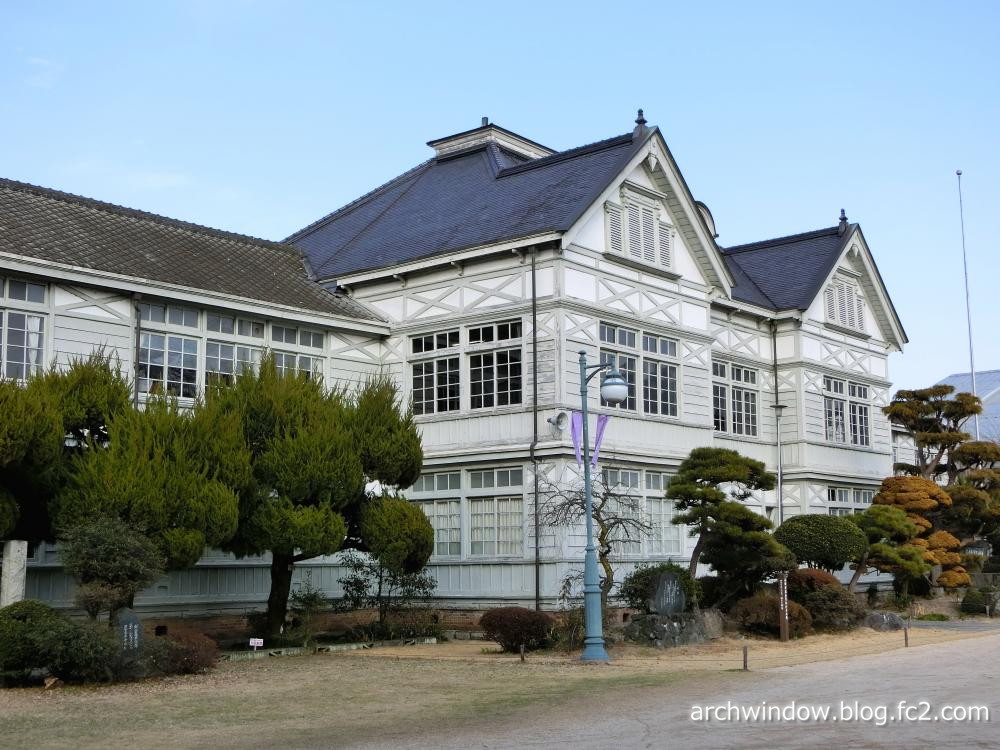 旧新田小学校校舎