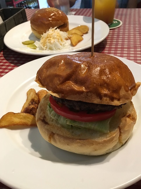 180818 THIS IS THE BURGER-14