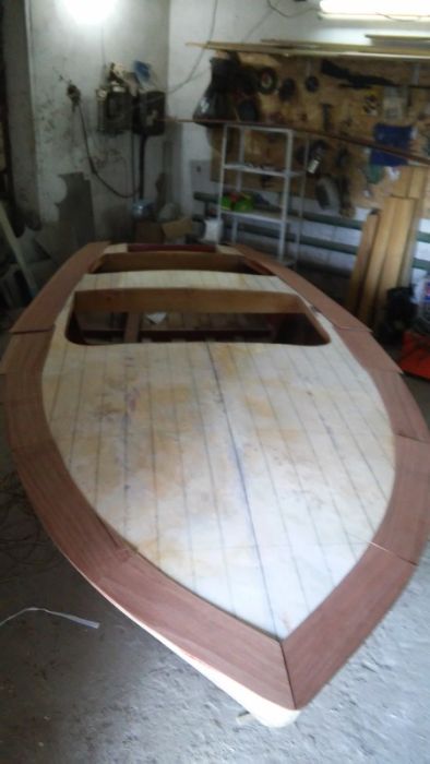 木製のボートの画像（14枚目）