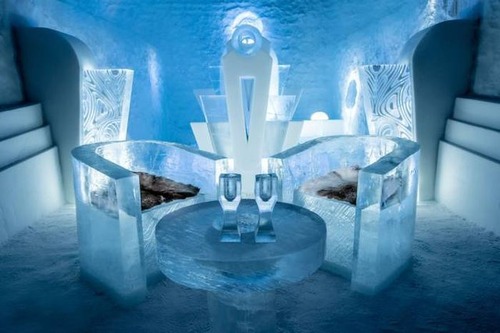 氷でできた極寒のホテルの画像（9枚目）