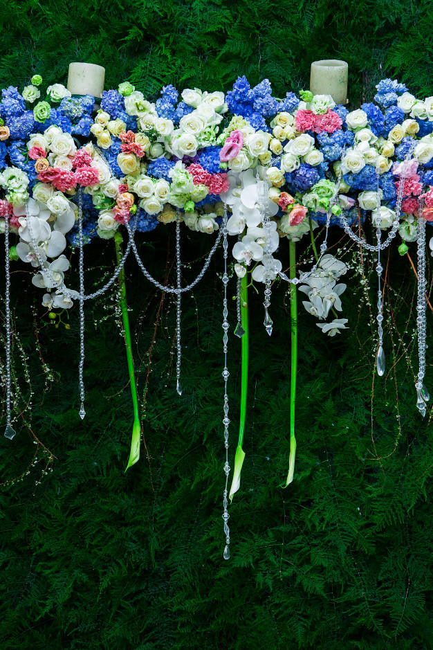 beautiful-flowers-background-for-wedding-scene_42044-2154.jpg
