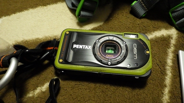 PENTAX Optio W90
